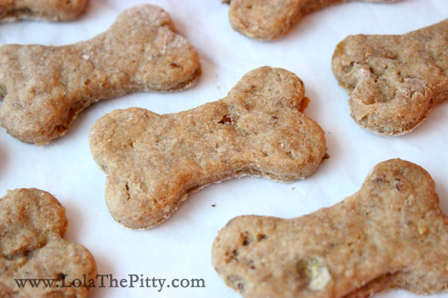 Peanut butter Banana + Flax seed dog biscuits